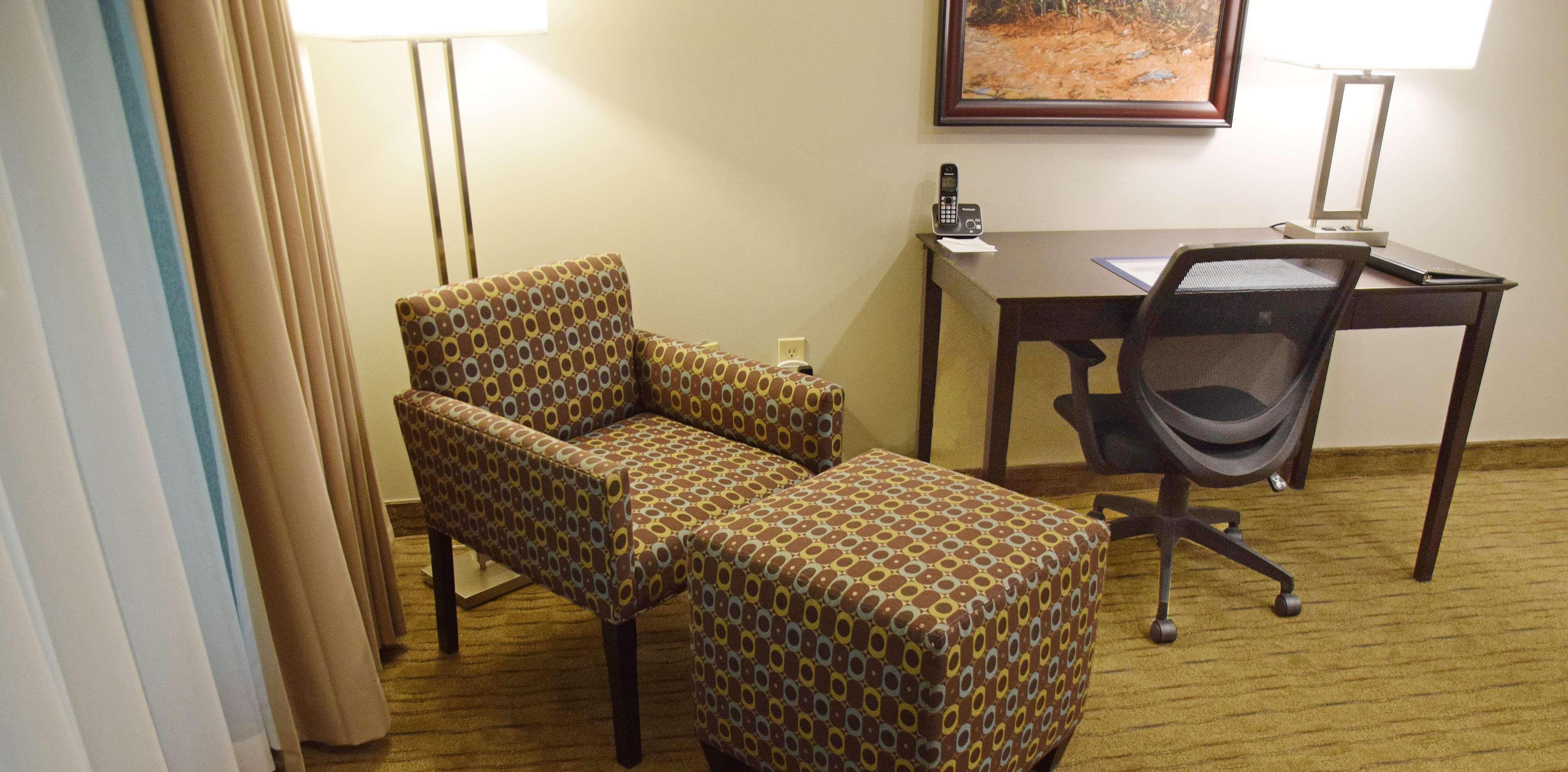 Best Western Pembroke Inn & Conference Centre Екстериор снимка