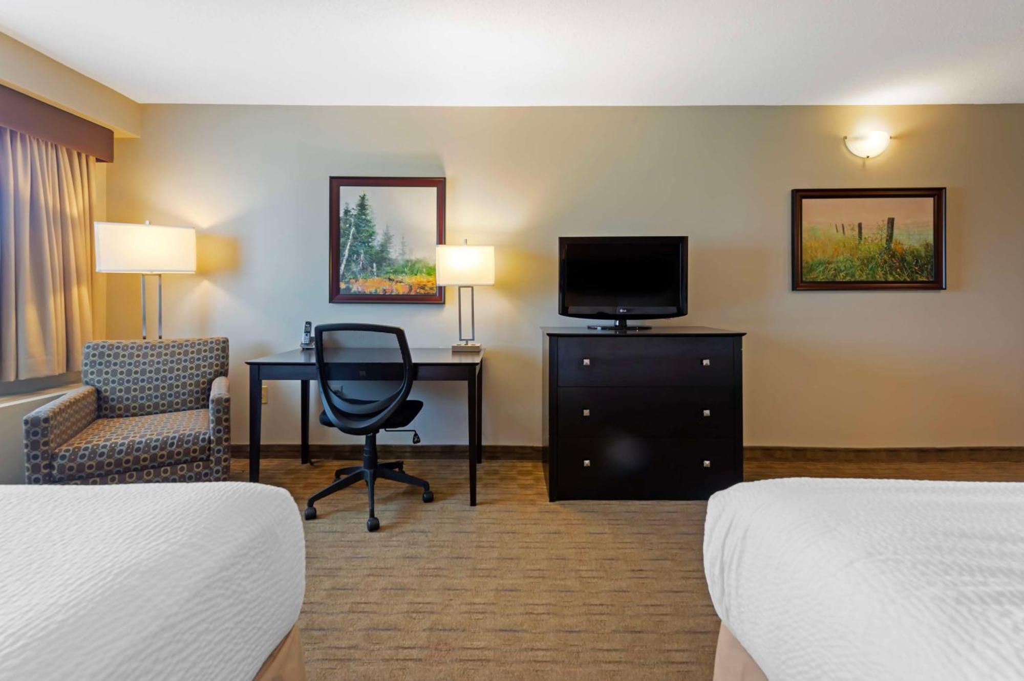 Best Western Pembroke Inn & Conference Centre Екстериор снимка